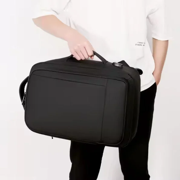 Mochila Extensible con Puerto USB – Impermeable y Antirrobo para Viaje