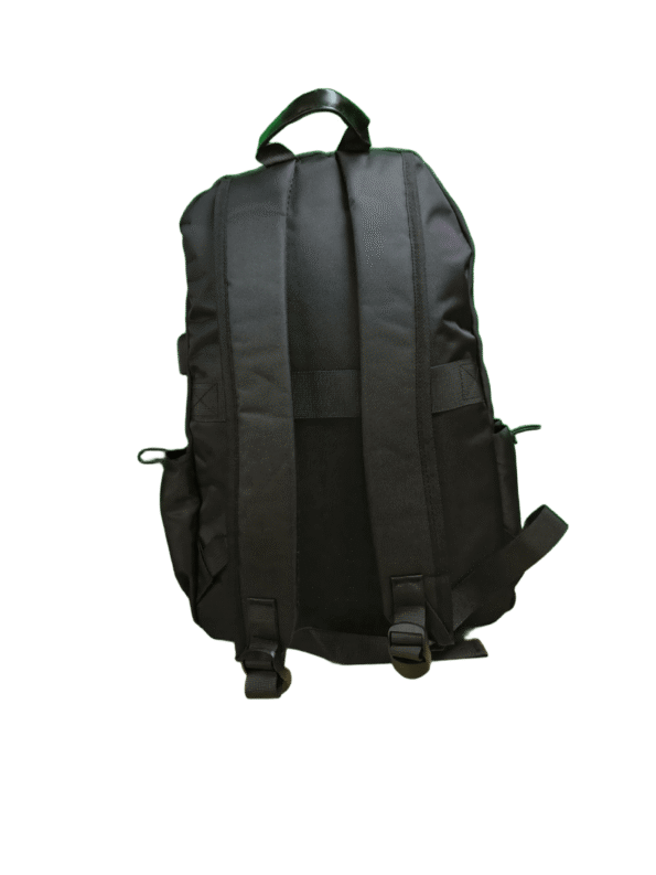 Mochila Unisex Moderna Nylon Oxford-Impermeable con cierre Frontal Vertical. - Imagen 6