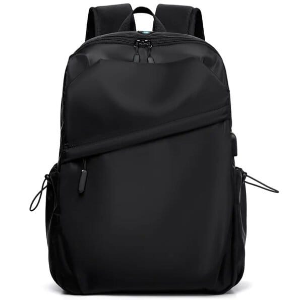 Mochila Urbana Unisex – Cierre Diagonal y Compartimentos Funcionales